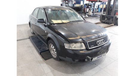 audi a4 berlina (8e) 2000-2004 del año 2001