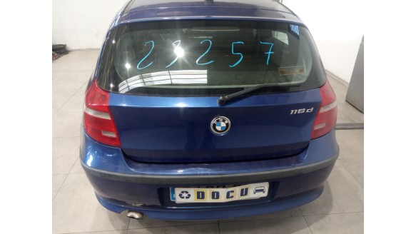 bmw 1 (e87) 2003-2013 del año 2009