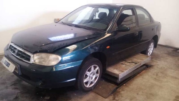 kia sephia ll 1998-2004 del año 2000