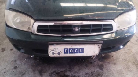 kia sephia ll 1998-2004 del año 2000