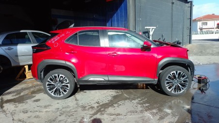 toyota yaris cross (mxp_) 2020- del año 2024