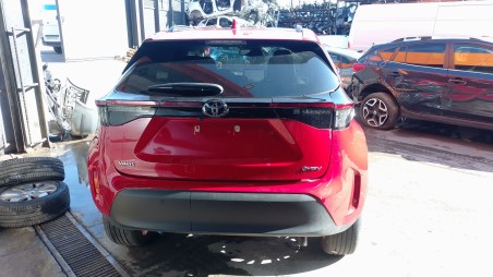 toyota yaris cross (mxp_) 2020- del año 2024