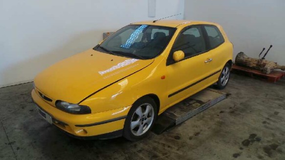 fiat bravo (182) 1995-2002 del año 2000