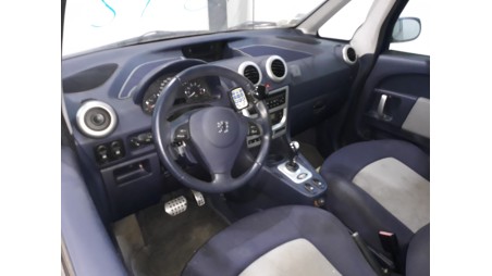 peugeot 1007 2005-2010 del año 2006