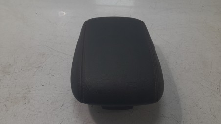 Recambio de apoyabrazos central para ford kuga 2019- hybrid st-line x referencia OEM IAM LV4BA045C74AE  