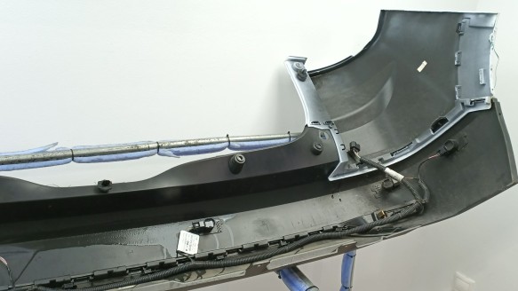 Recambio de paragolpes trasero para dacia jogger (rk_) 2022- 1.6 hybrid 140 referencia OEM IAM 850100011V 850100011V 