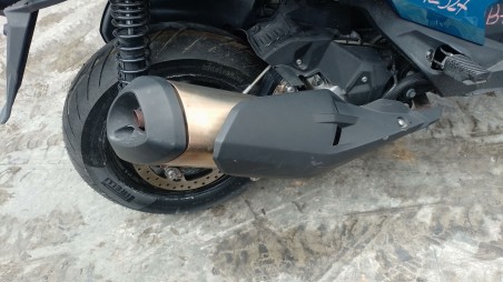 Recambio de silenciador trasero para bmw c - c 400 x referencia OEM IAM 18518552504  