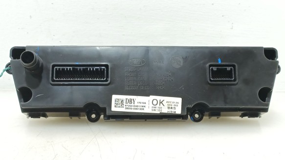 Recambio de mando climatizador para kia optima (jf) 2015- 1.7 crdi referencia OEM IAM 97250D4811WK 97250D4811WK 