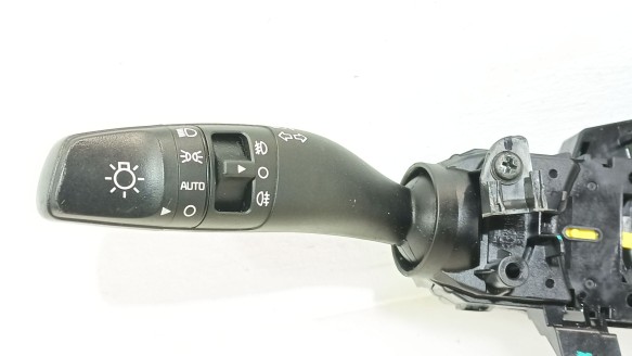 Recambio de mando multifuncion para kia optima (jf) 2015- 1.7 crdi referencia OEM IAM 93403D4910 93403D4910 