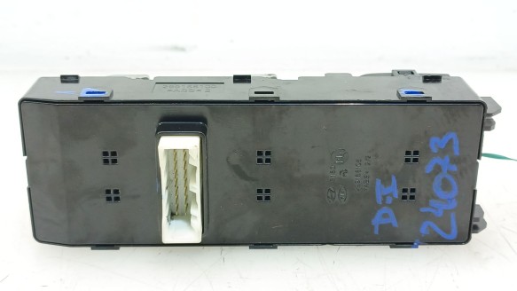 Recambio de mando elevalunas delantero izquierdo para kia optima (jf) 2015- 1.7 crdi referencia OEM IAM 93570D4050 93570D4050 