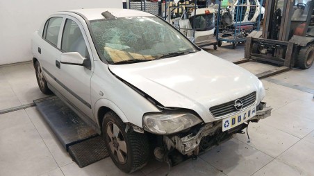 opel astra g hatchback (t98) 1998-2009 del año 2001