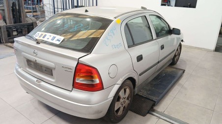 opel astra g hatchback (t98) 1998-2009 del año 2001