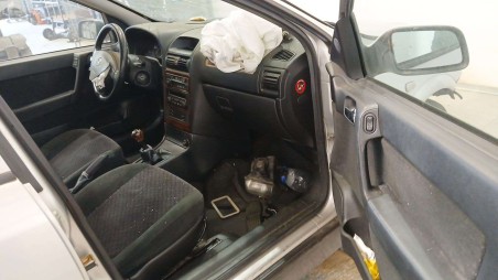 opel astra g hatchback (t98) 1998-2009 del año 2001