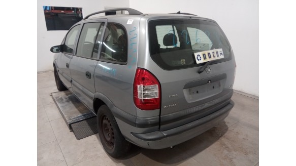opel zafira a 1999-2005 del año 2003