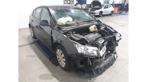 chevrolet cruze hatchback 2011-2014 del año 2012