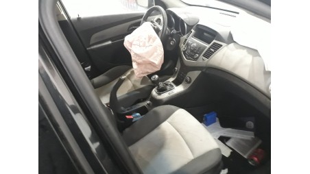 chevrolet cruze hatchback 2011-2014 del año 2012