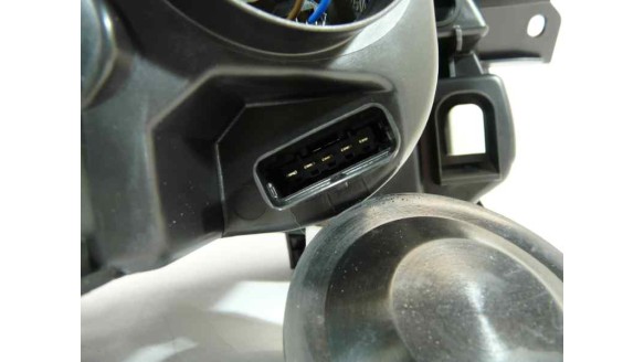 Recambio de faro izquierdo para renault clio iii 2005-2016 referencia OEM IAM 8433066146689 7701061071 101.19461002