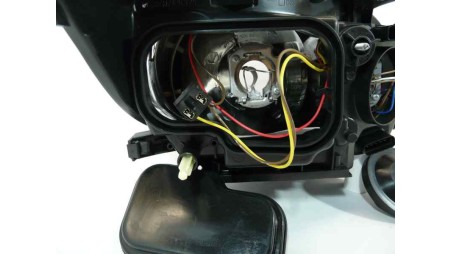 Recambio de faro izquierdo para renault clio iii 2005-2016 referencia OEM IAM 8433066146689 7701061071 101.19461002