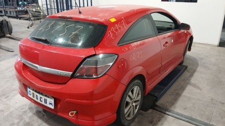 opel astra h gtc (a04) 2005-2010 del año 2009
