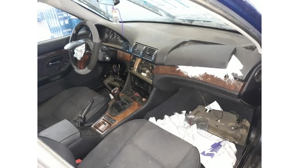 bmw serie 5 berlina (e39) 1995-2003 del año 2002