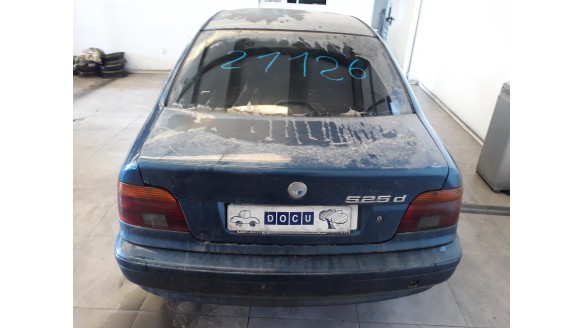 bmw serie 5 berlina (e39) 1995-2003 del año 2002