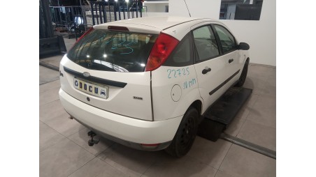 ford focus berlina (cak) 1998-2004 del año 2001