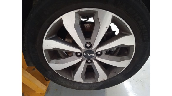 kia stonic (yb) 2017- del año 2025