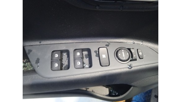 kia stonic (yb) 2017- del año 2025