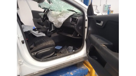 kia stonic (yb) 2017- del año 2025