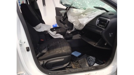 kia stonic (yb) 2017- del año 2025