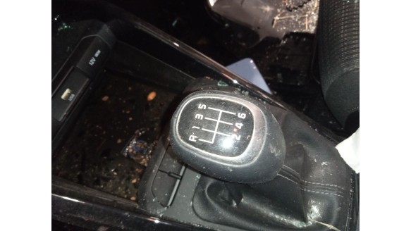 kia stonic (yb) 2017- del año 2025