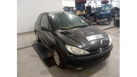 peugeot 206 berlina 1998-2010 del año 2006