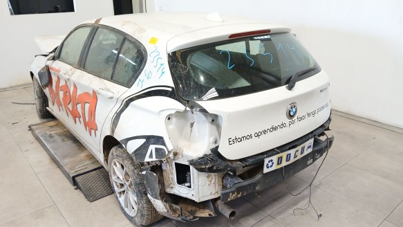 bmw 1 (f20) 2011-2019 del año 2015