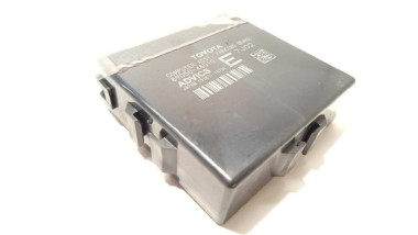 Recambio de centralita freno de mano estacionamiento para lexus rx (agl20) 2015- 450h referencia OEM IAM 8905048010  15181110730