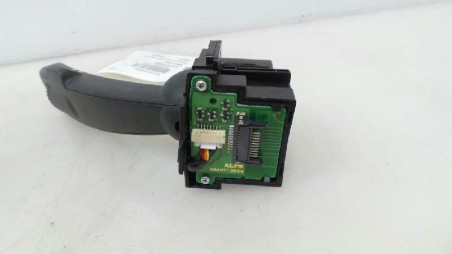 Recambio de mando limpia para volvo v40 cross country 2012- momentum referencia OEM IAM 31394008 31394008 