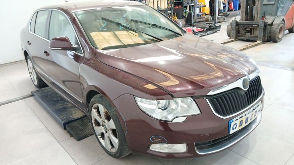 skoda superb ii (3t4) 2008-2015 del año 2009