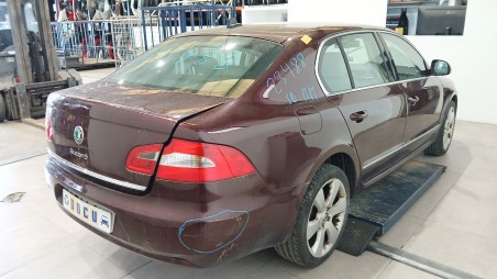 skoda superb ii (3t4) 2008-2015 del año 2009