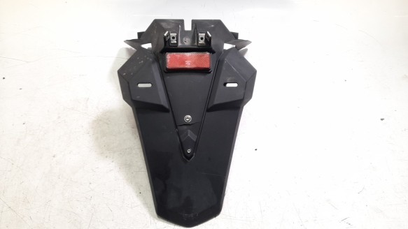 Recambio de portamatriculas para mitt 330 gts - 330 gts referencia OEM IAM E11030030  