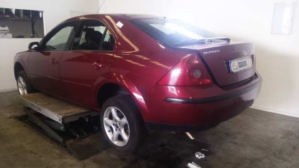ford mondeo berlina (ge) 2000-2007 del año 2001