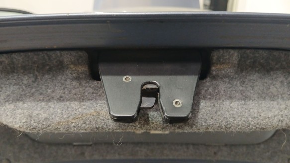 Recambio de cerradura maletero / porton para bmw 3 (e46) 1997-2005 320 d referencia OEM IAM 51247840617 51247840617 