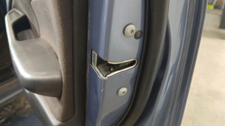 Recambio de cerradura puerta delantera derecha para bmw 3 (e46) 1997-2005 320 d referencia OEM IAM 51217011244 51217011244 