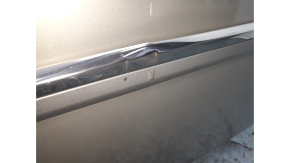 Recambio de puerta delantera izquierda para chrysler 300c (lx, le) 2004- 3.0 crd referencia OEM IAM 05134171AP 05134171AP 