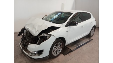 renault megane iii berlina 5 p 2008-2016 del año 2015