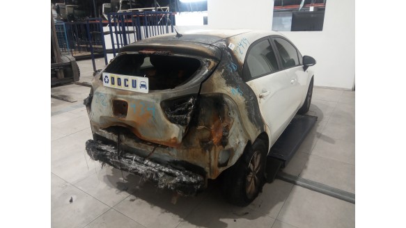 kia rio (yb) 2016- del año 2017