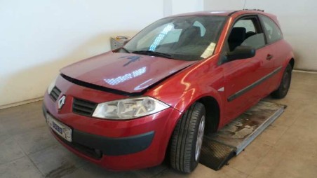renault megane ii berlina 3p 2002-2009 del año 2004