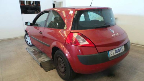 renault megane ii berlina 3p 2002-2009 del año 2004