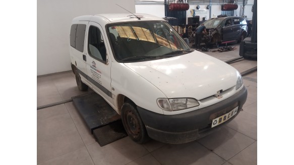 peugeot partner (s1) 1996-2002 del año 2001