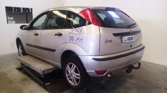 ford focus berlina (cak) 1998-2004 del año 2002