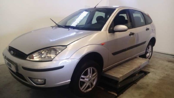 ford focus berlina (cak) 1998-2004 del año 2002