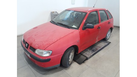 seat ibiza (6k1) 1999-2002 del año 2001